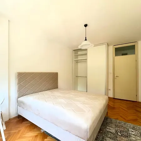 Central Apartment